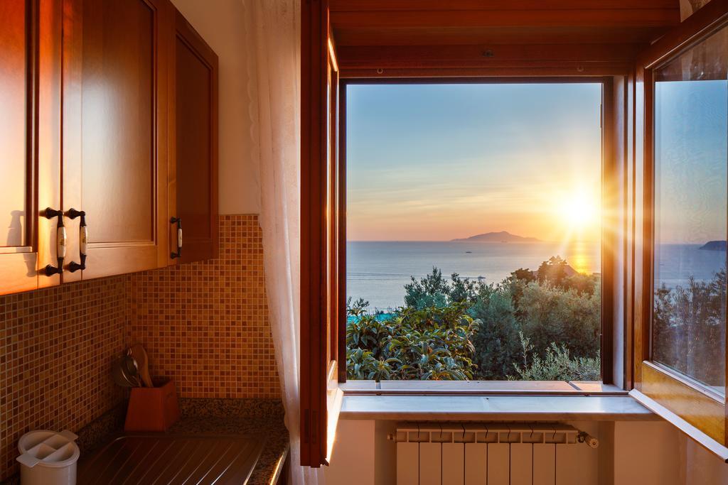 Il Nido Del Gabbiano Apartment Massa Lubrense Exterior foto